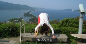  龍が天に舞い上がる姿が見えます